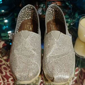 TOMS Glittery Silver Shoes!  Like New!